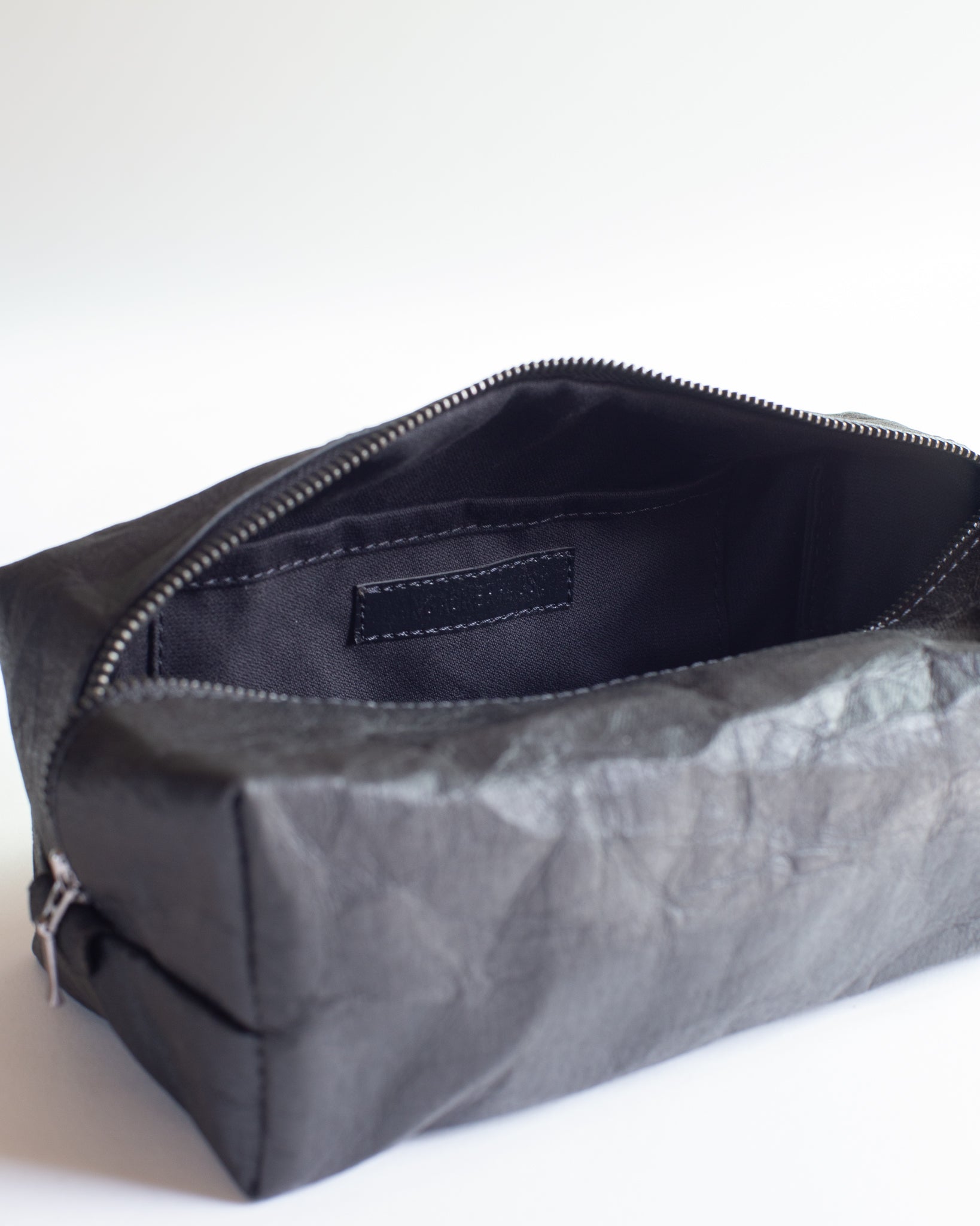 TRAVEL KIT Paper Pouch
