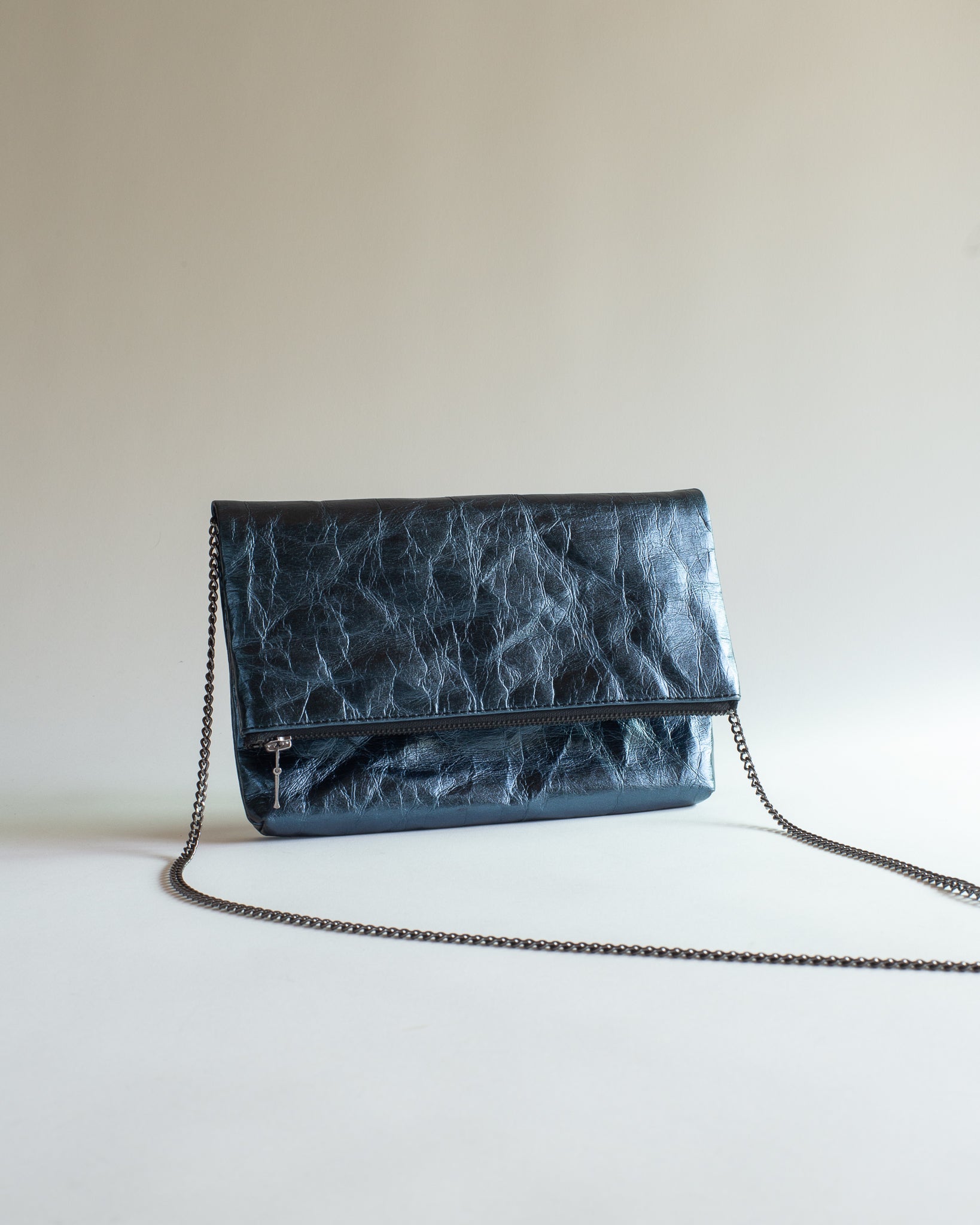 FOLDED CLUTCH Paper Handbag with Chain