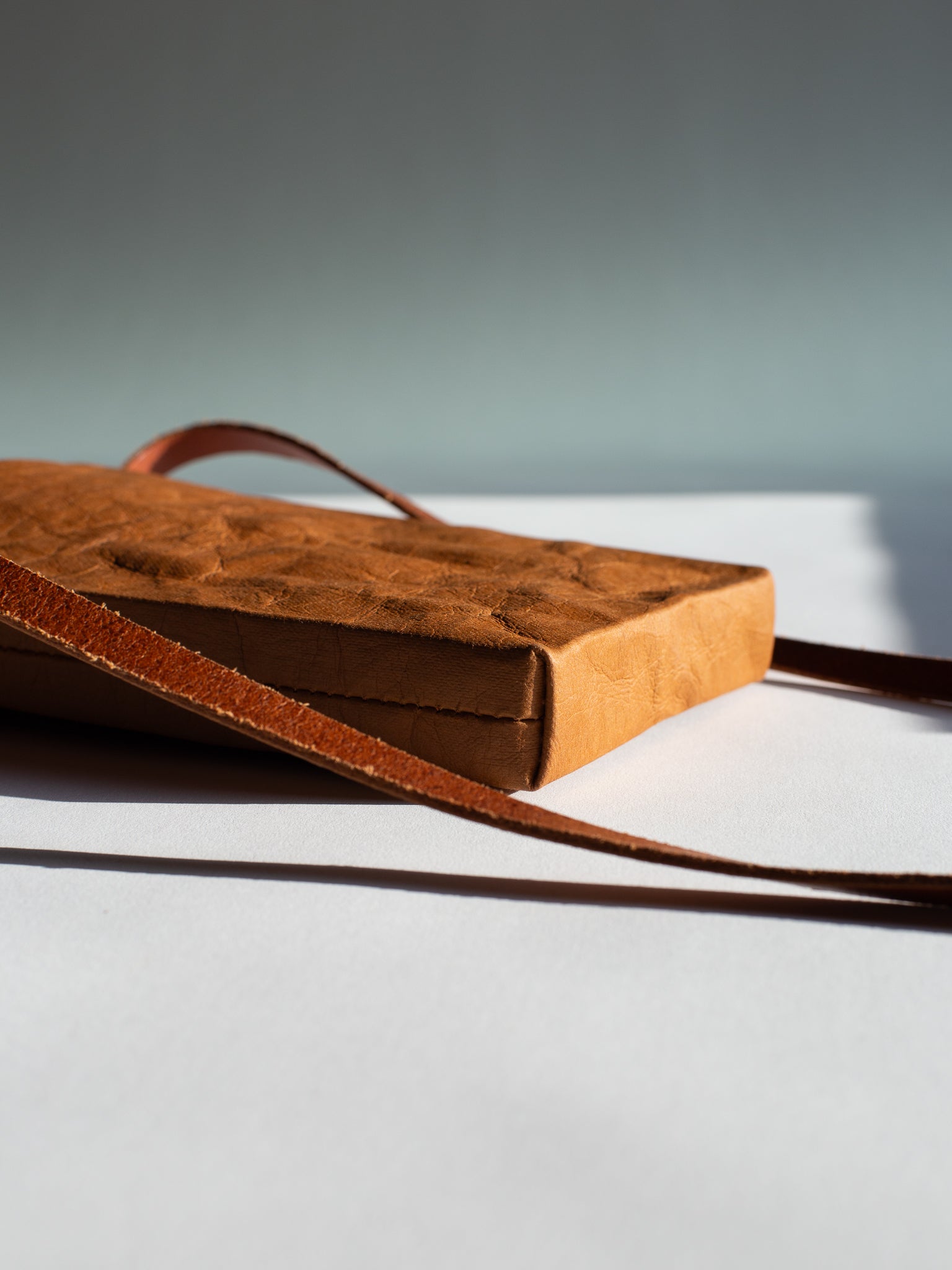 BAR  Plant Dyed Paper Shoulder Bag