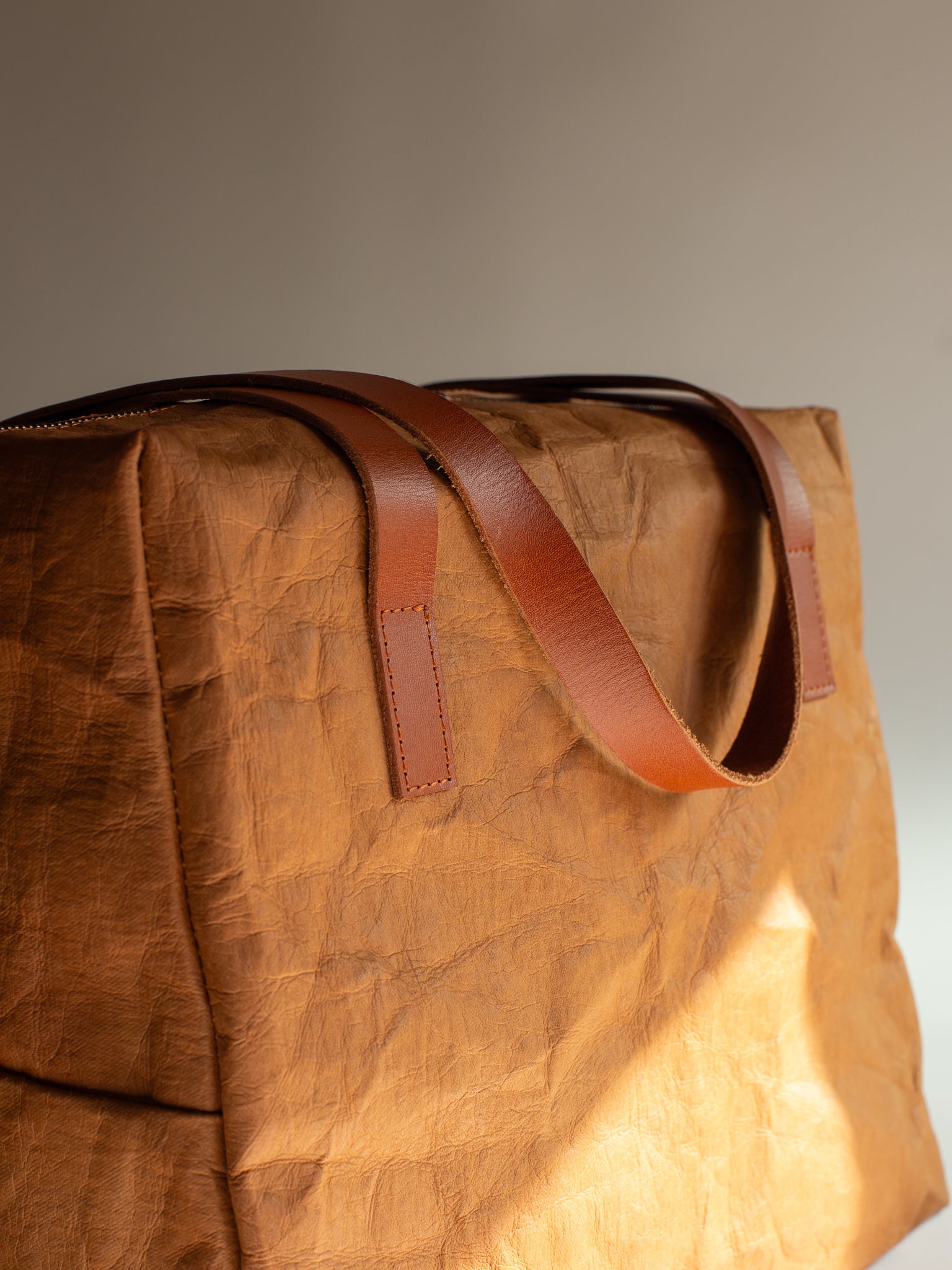 VISITOR Plant Dyed Paper Boston Bag