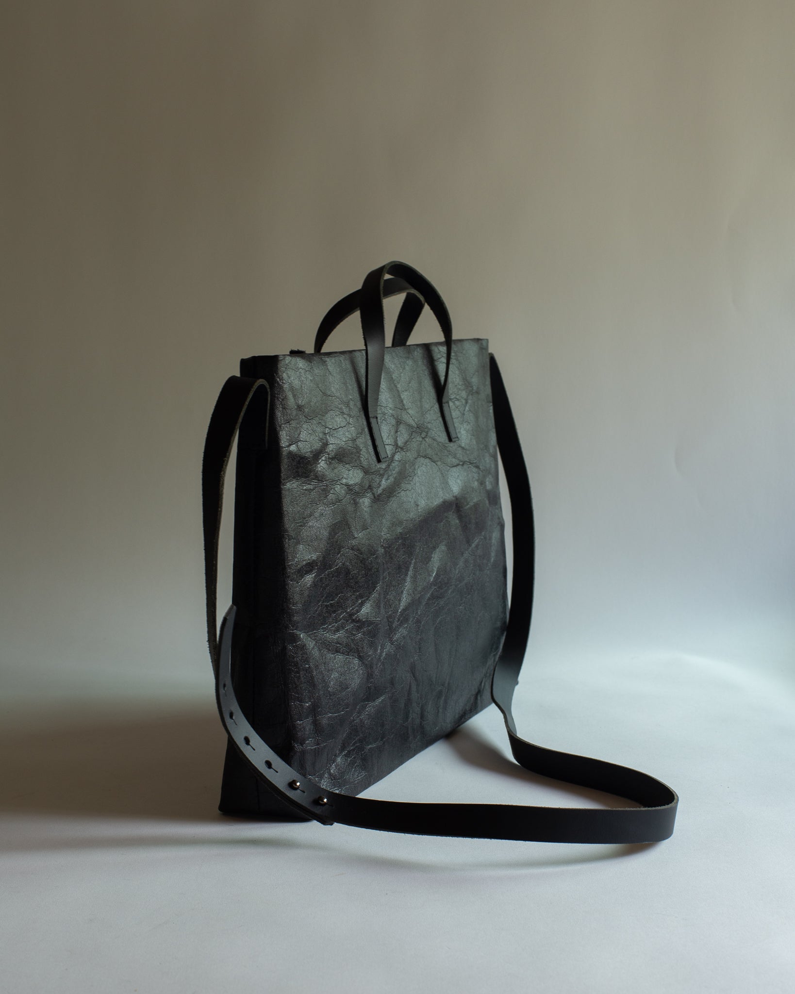 DOCENT 2-way Paper & Leather Business Briefcase